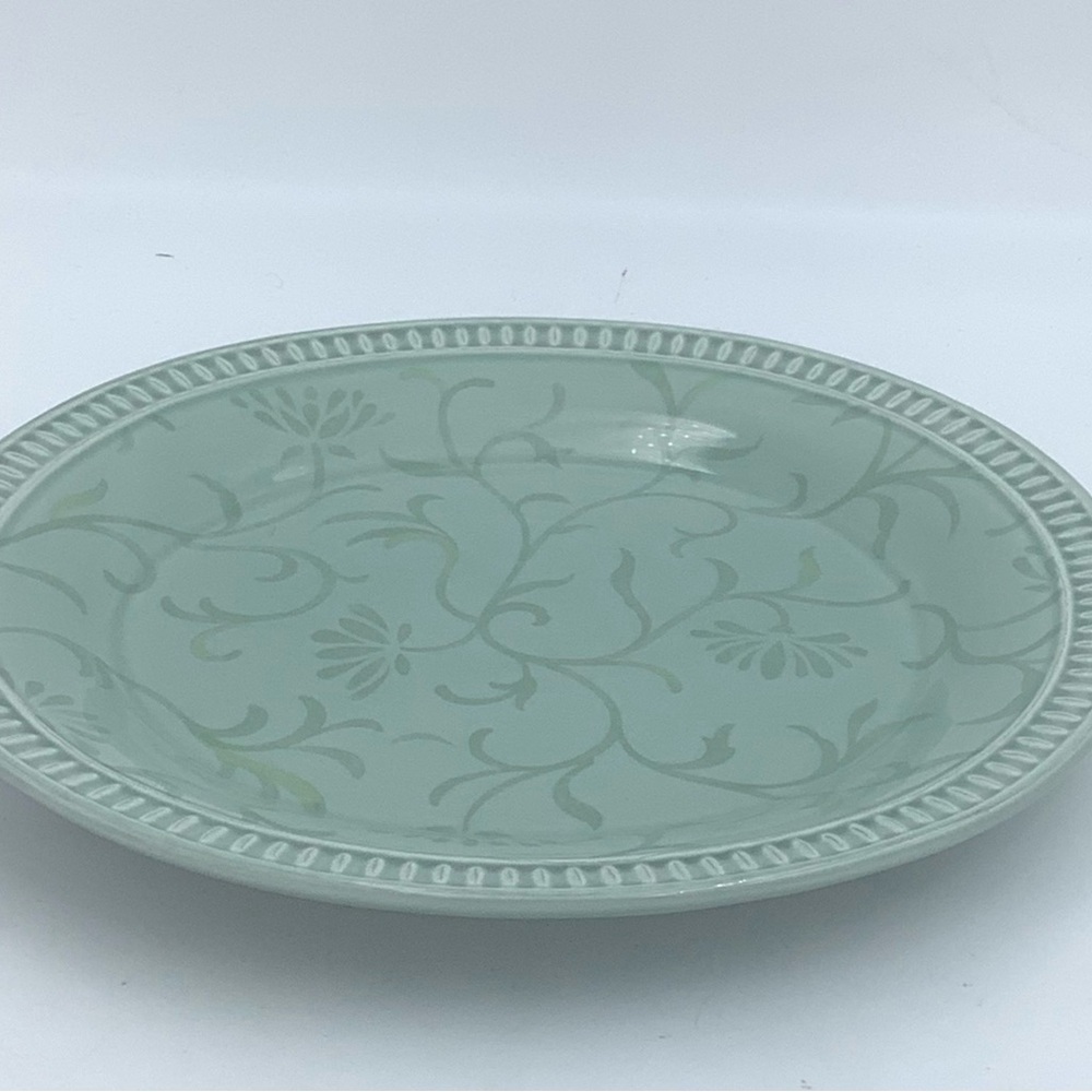 Waterford Great Room Darjeeling 9 1/2” Plate - Picture 3 of 9